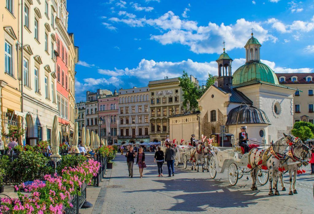 Vuelos Sevilla Cracovia | easyDest.com