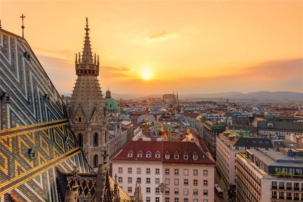 Vuelos Sevilla Viena | easyDest.com