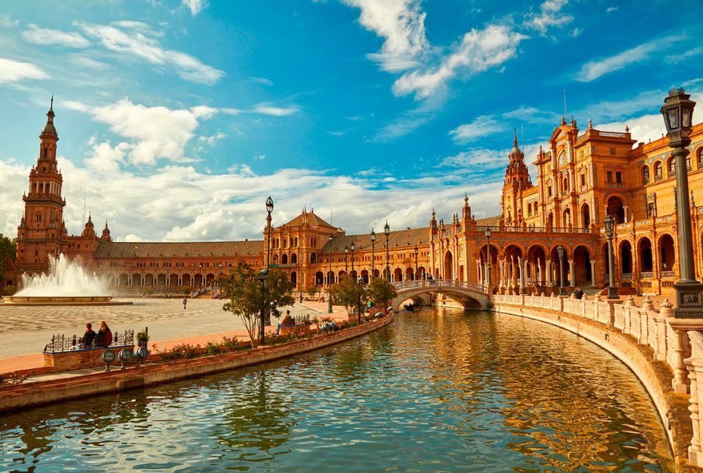 Vuelos Barcelona Sevilla | easyDest.com