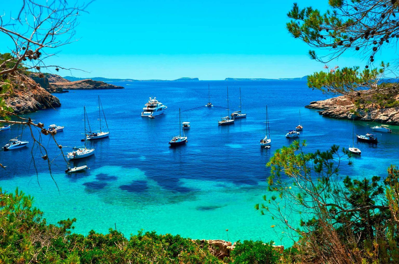 Vuelos Sevilla Ibiza | easyDest.com
