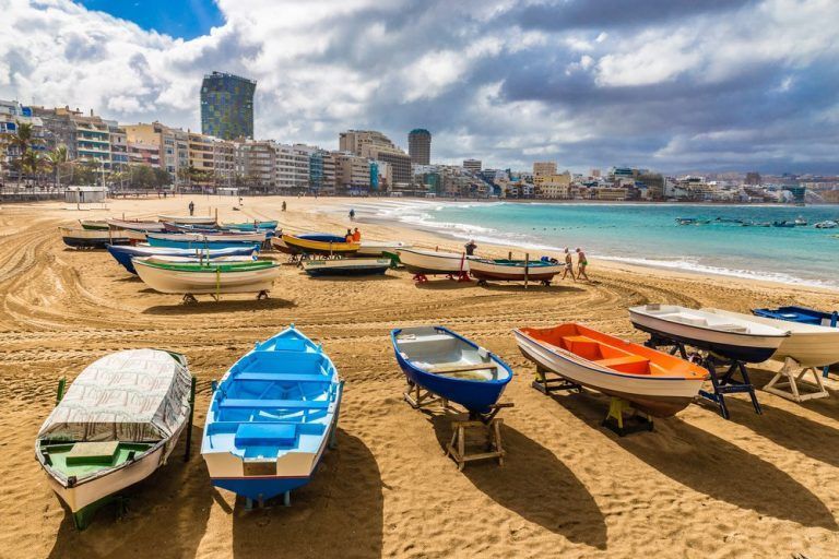 Vuelos Malaga Las Palmas | easyDest.com