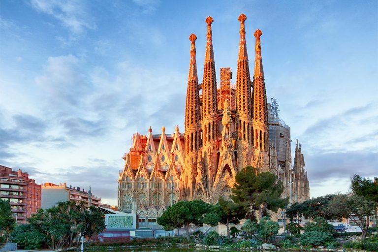 Vuelos Valladolid Barcelona | easyDest.com