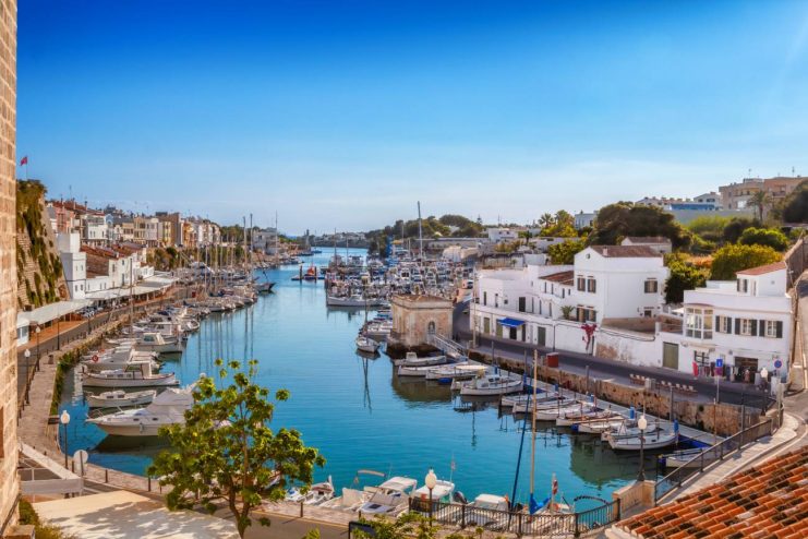 Vuelos a Menorca