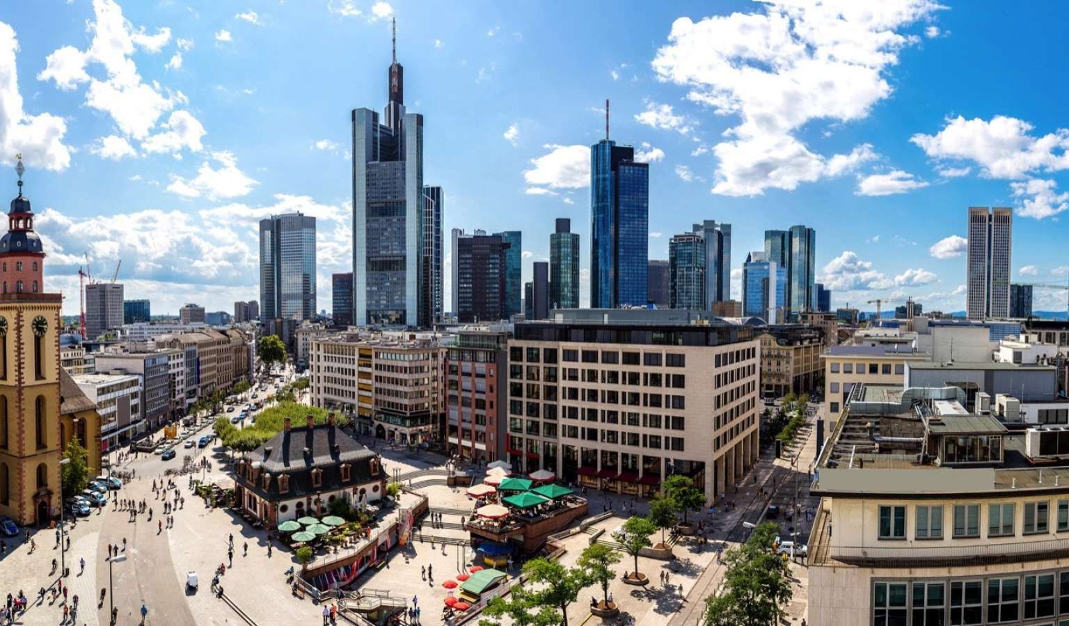 vuelos girona frankfurt