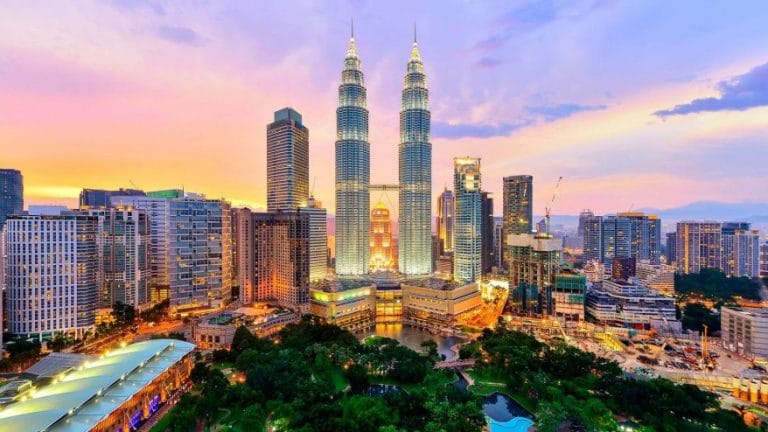 vuelos madrid kuala lumpur
