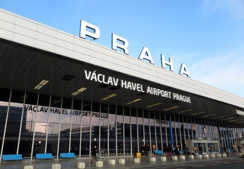 como ir del aeropuerto de praga al centro
