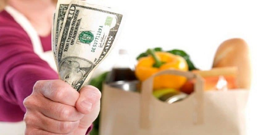 consejos-para-ahorrar-en-comida-durante-un-viaje